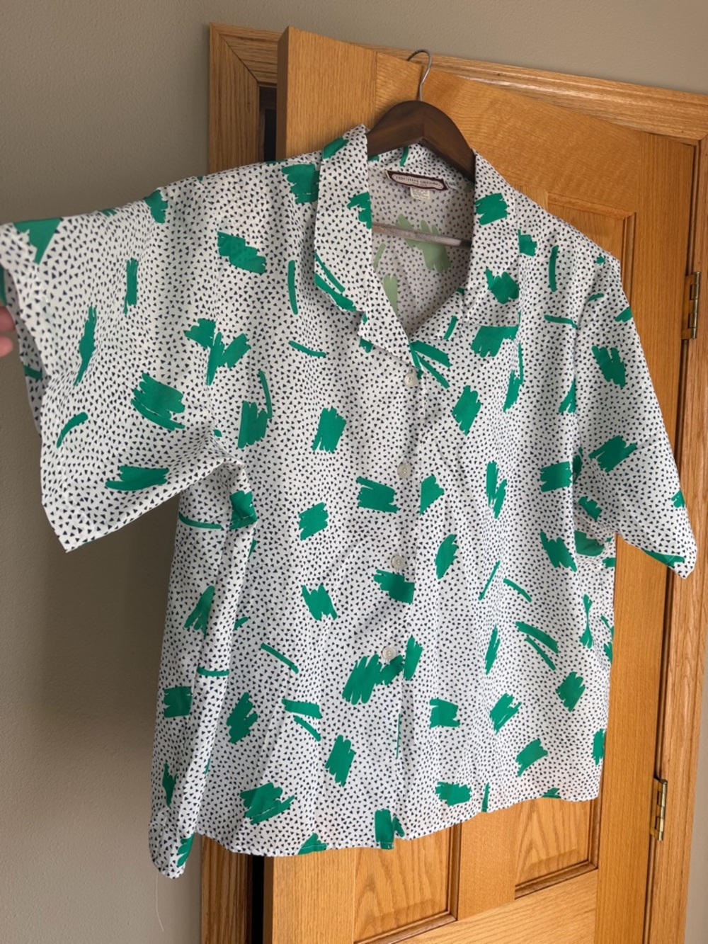 Executive Dressing For Her Vintage 80s Abstract Green Button Up Blouse Plus 3X